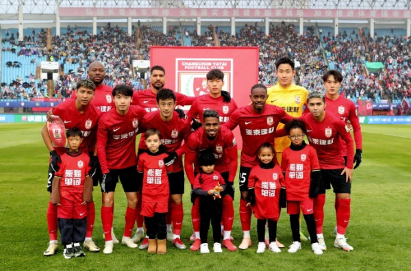 赢赢顺配资 惋惜！前中超冠军陨落：7年后再降级，季末7轮不胜+3次崩盘被绝平